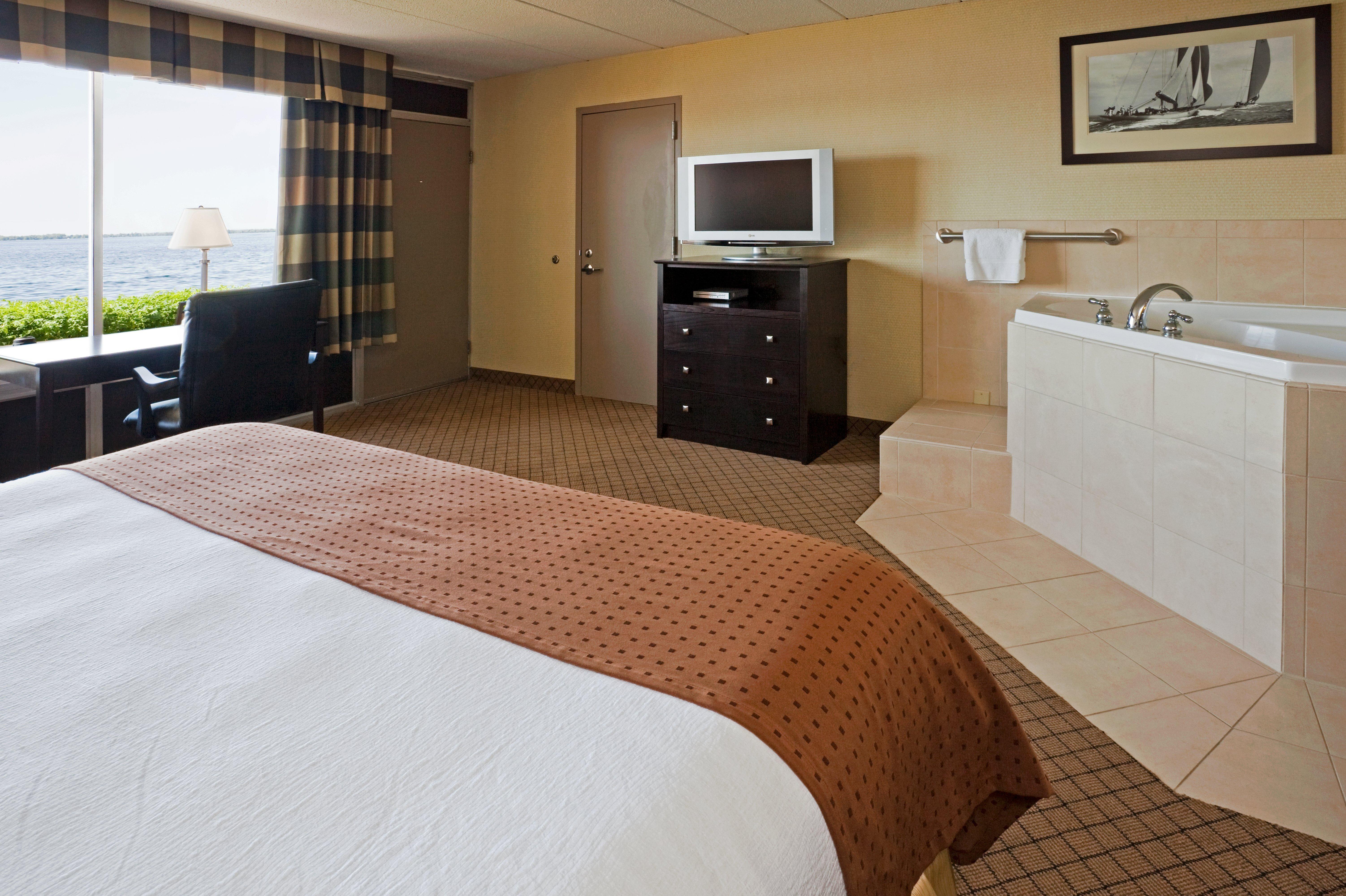 Holiday Inn Detroit Lakes By Ihg Exterior foto