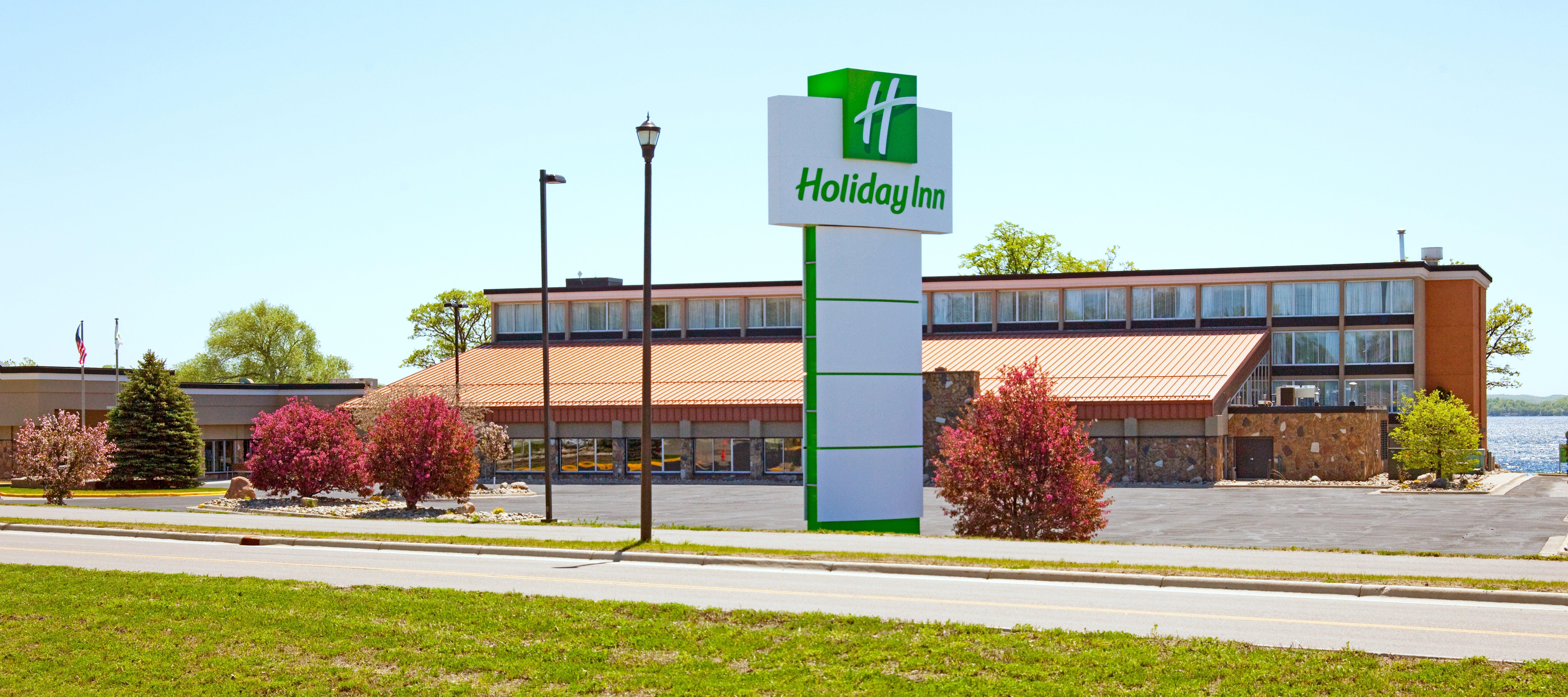 Holiday Inn Detroit Lakes By Ihg Exterior foto